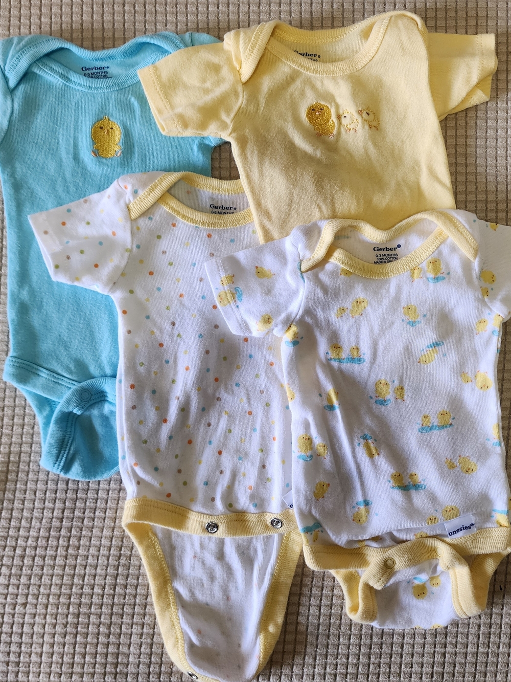 Gerber Set Of 4 Newborn Baby One-Piece Bodysuits Set - Yellow & Light Blue Ducks